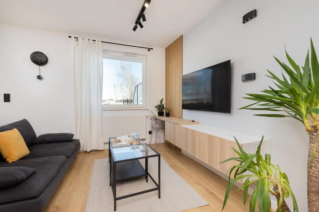 Butterfly Apartment With Parking By Noclegi Renters Gdansk